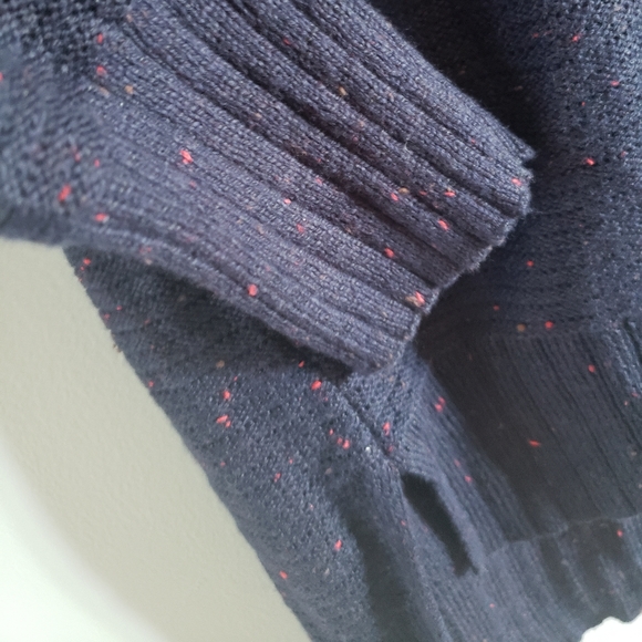 Old Navy Lightweight Sweater M - Picture 4 of 8